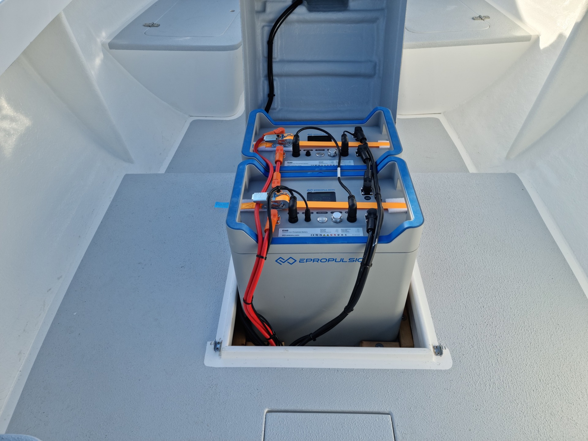 E163 Battery - Image 5